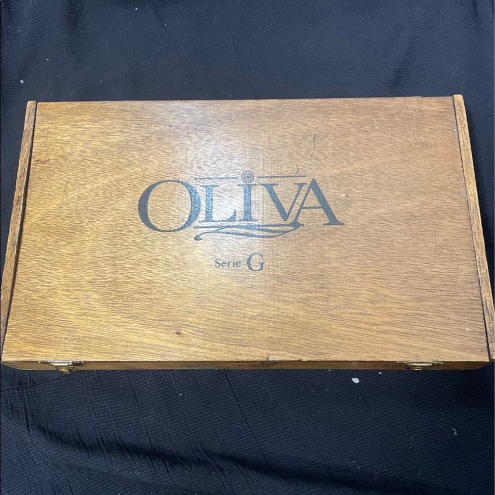 Oliva Wooden Cigar Box - Cameroon